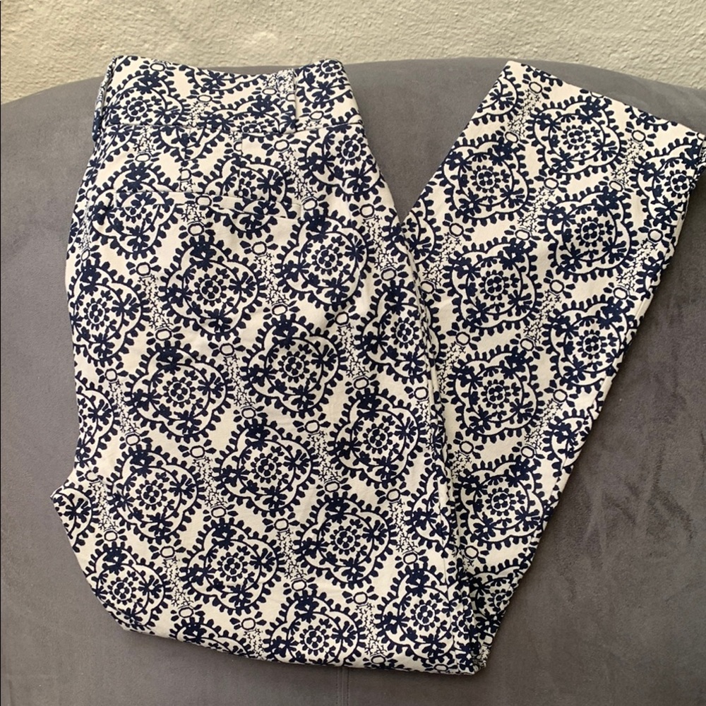 Loft - Julie -Patterned Navy and Natural Women’s Cropped Pants